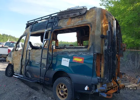 2022 Mercedes-Benz Sprinter 2500 Standard Roof V6 из США, поврежденный, VIN W1Y4EBVY2NT099077